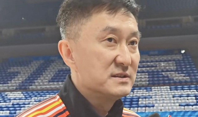 leyu-杜锋：系列赛看到了年轻人的担当和成长，希望今晚大家继续拼