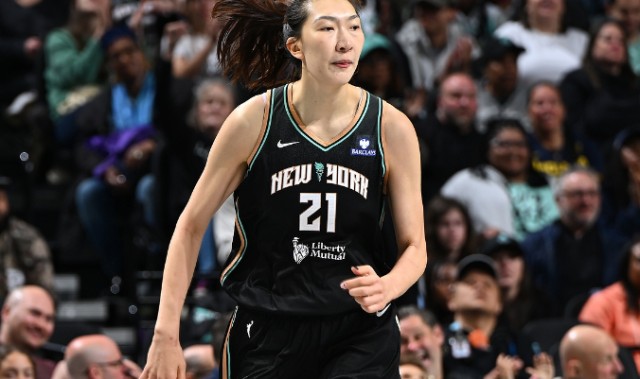 WNBA：韩旭4+5拼到6犯毕业 自由人加时险胜神秘人获2连胜